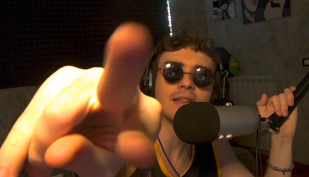 Discovery splash banner for PISELLINI DEL FARI Discord server