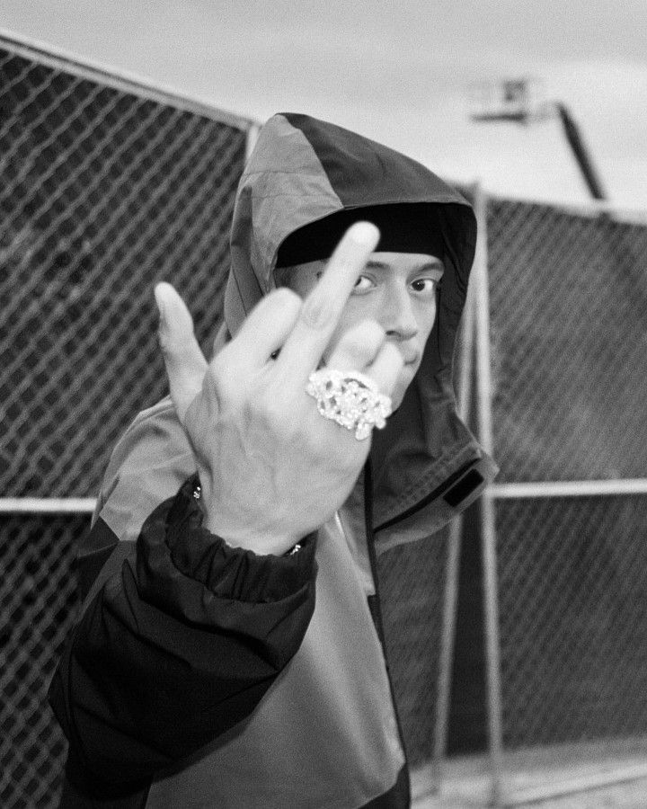 Discovery splash banner for 99 ・ webnamoro ・nitro ・amizades ・cachorrada Discord server