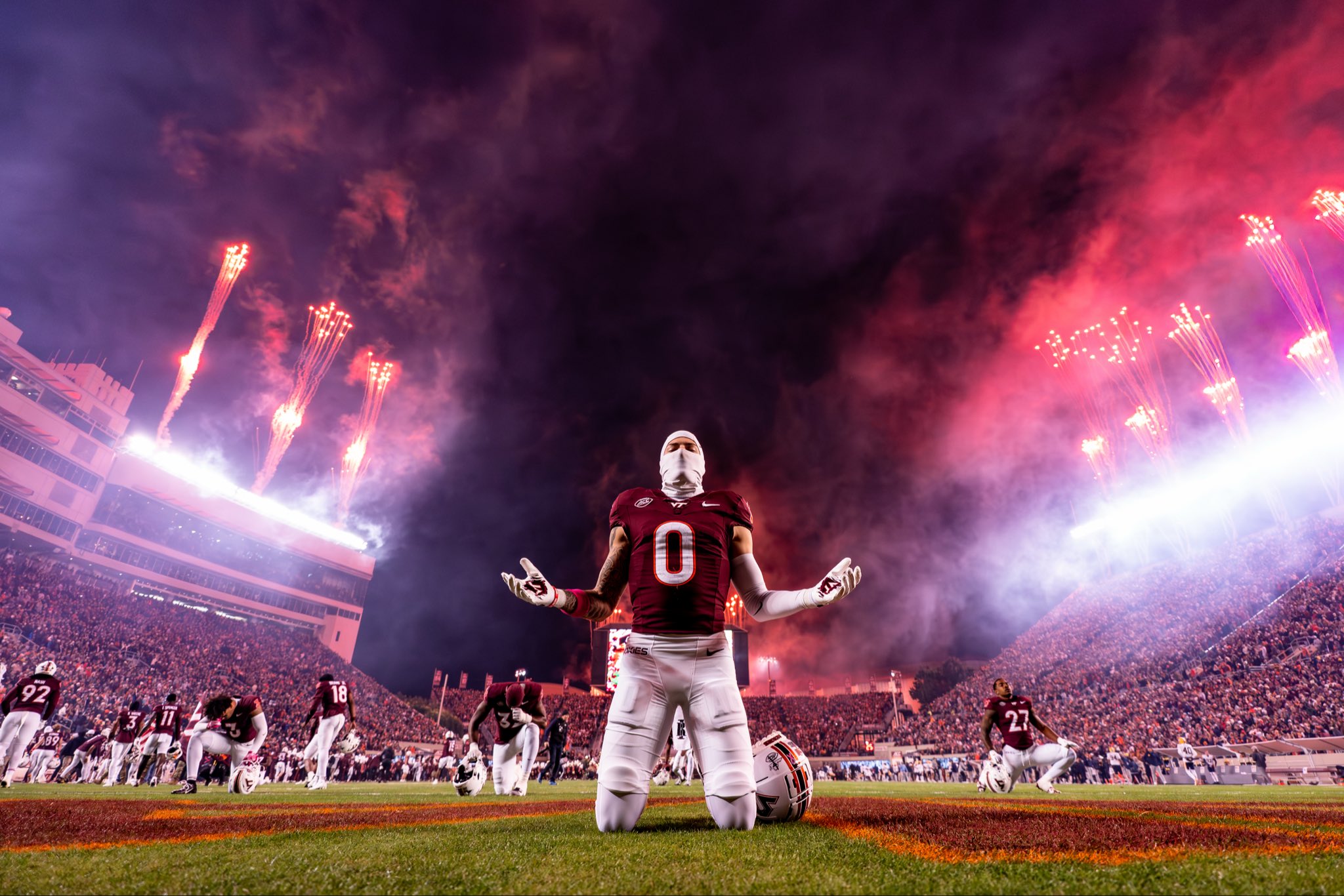 Discovery splash banner for Virginia Tech Discord server