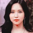 0MinaBlowKiss