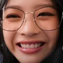 GlassesHanniSmile