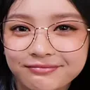 GlassesHanniSmug