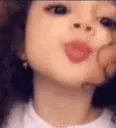 NY_cutegirl_kiss