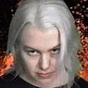Artist_boygeniusS_phoebeMAD Discord emoji