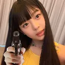 hanni_gun2
