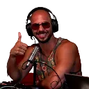 Andrew_tate_thumbsup_smile Andrew_tate_thumbsup_smile