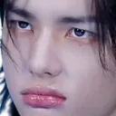 hyunjinglare