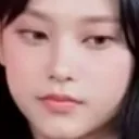 HaerinSideEye Discord Emoji