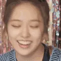 aYujinFacepalm