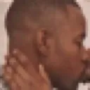 gaykiss1