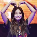 jennie_heart jennie_heart