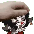 Petting_Darius