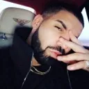 drake_shy