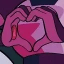 garnet_heart_hands