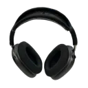 s_8blackheadphones