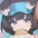 nom nom