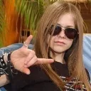 Avril_chill