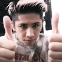 OOR_Taka_thumbsup