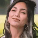 sm_Anika_kiss
