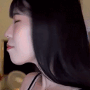 megan_kiss