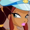 aisha_side_eye