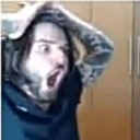 espantado custom emote | Jogando mundo a fora