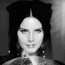 lanadelrey_smile