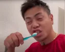 r_brushing