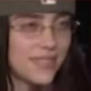 billie_staring Discord emoji
