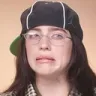 billie_yiikes Discord emoji