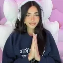 prays