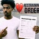 emoji_32 custom emote | 𝕿𝕳𝕰 𝕾𝕬𝕹𝕮𝕿𝖀𝕬𝕽𝖄