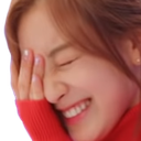 KE_jihyocringe Discord emoji