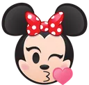 MinnieKissing