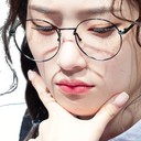 chae_think Discord emoji