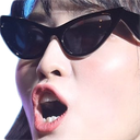 MomoPog Discord emoji