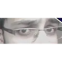 RawKneeEyes