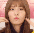 0MomoCheekWave Discord emoji