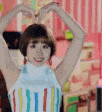 0TwiceHandHeart Discord emoji