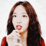0NayeonSipOop Discord emoji