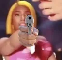Nicki_Gun