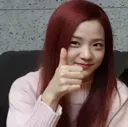JisooThumbsUp