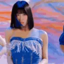 0MomoHairflip