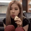 nomnom