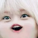 Momo Pog Discord Emoji