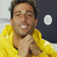KissingRicciardo