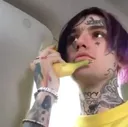 Peep_Banana