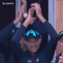 Root_Clap Discord emoji