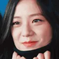 aJisooEmbarrassed