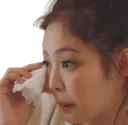 jennie_cry